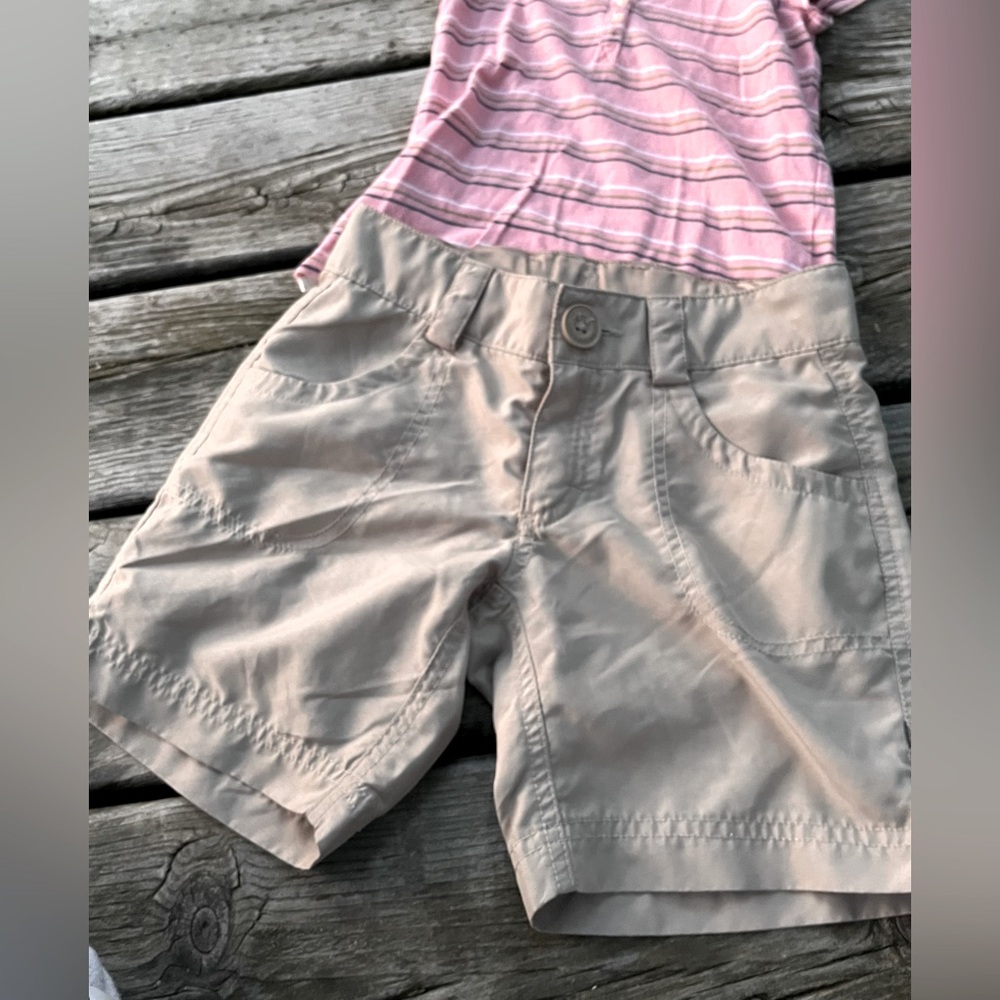 The North Face Girls XS (6) Lightweight Khaki Active Outdoor Hiking Shorts